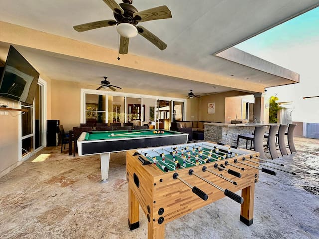 CASA COCO Villa Rentals managed Airbnb listing 3