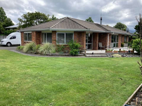 Turangi Treasure for your group. Hosted by Lyn.