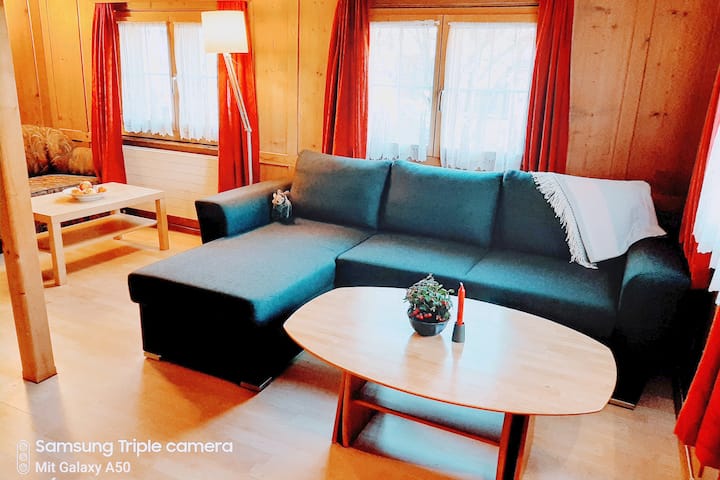 Wohnzimmer mit 2 Schlafsofa