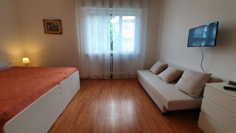 Apartment for 8 people with balcony
