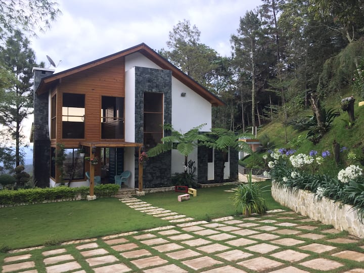 Encantadora Quinta Sublime, Quintas del Bosque Casas de campo en