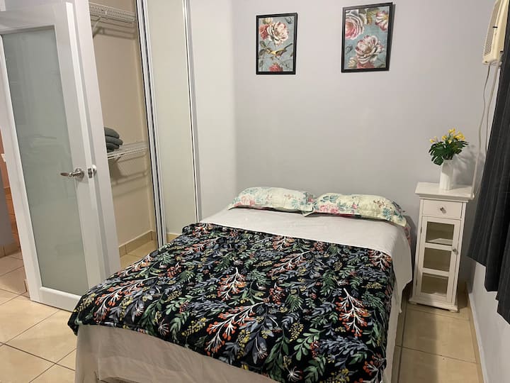 Dormitorio 2 (cama completa)