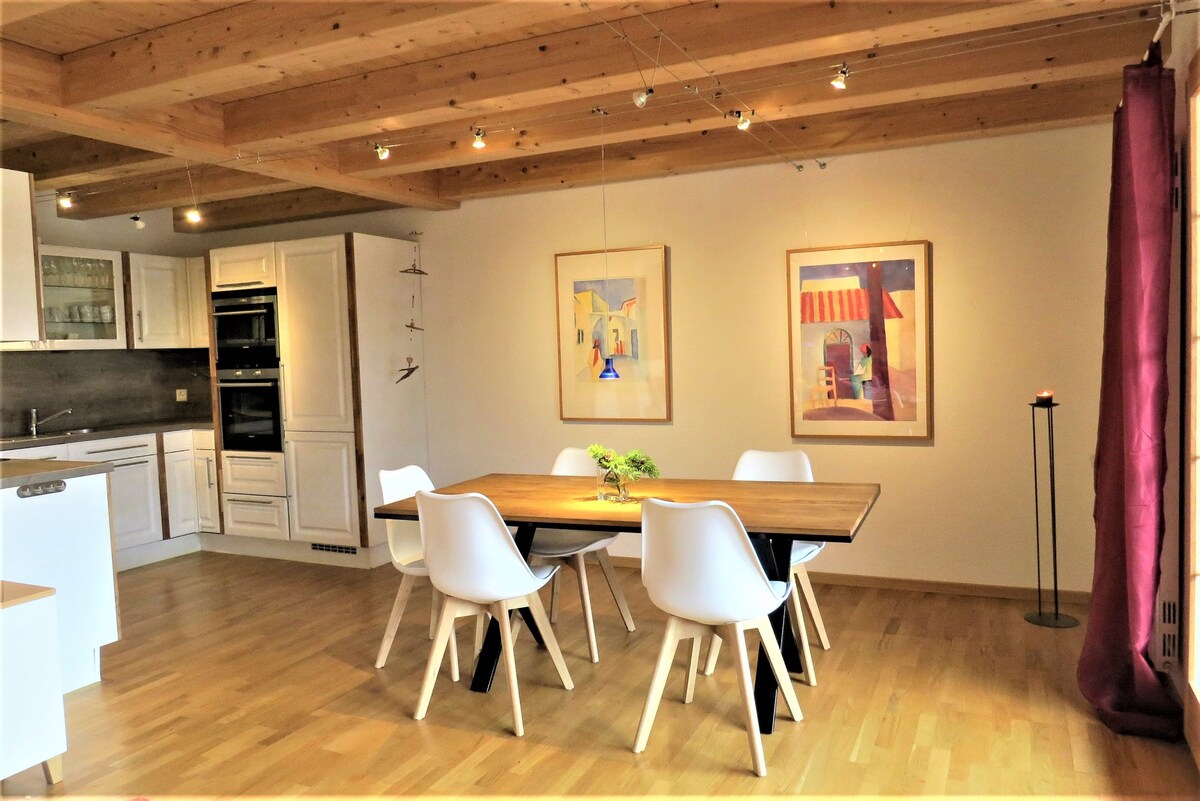 Popular Airbnb listing: Large duplex apartment with a mountain view in Kandersteg