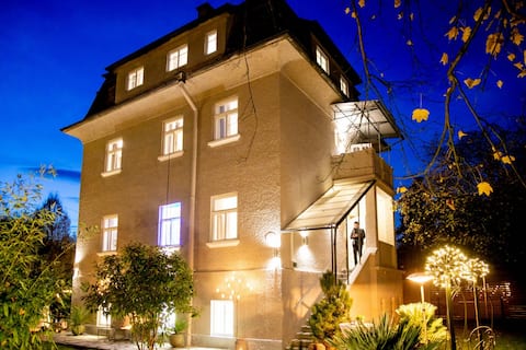 family wellhouse green garden Salzburg < 15 p