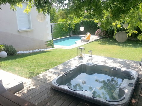 Charming house with pool and hot tub