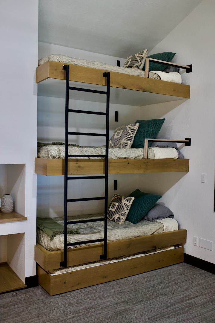 საძინებელი 3