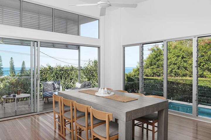 Sunshine Getaway – Ocean views, see the whales gallery image 3