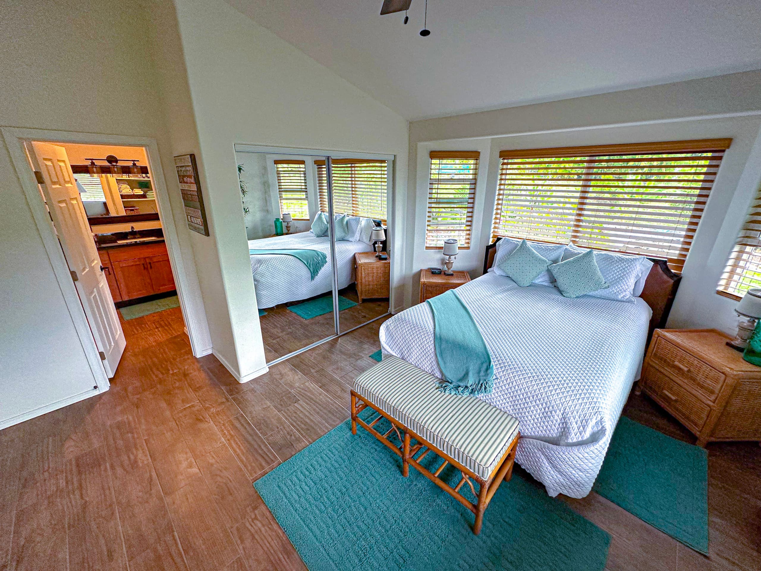 The Tree House Suite - Main photo