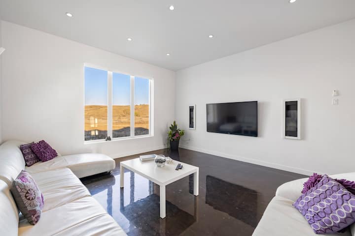 Upstairs living room.