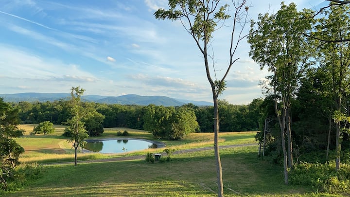 The Haven - Gorgeous Mountain and Pond Views