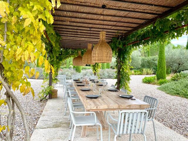 Unique villa in the Empordà gallery image 2