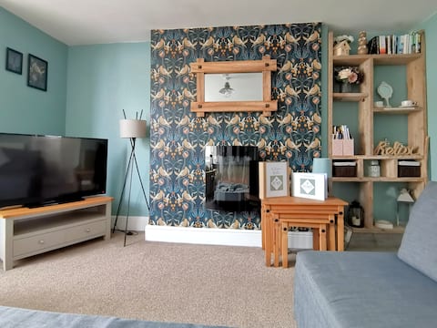 Top Airbnb: Driftwood Apartment in Redcar And Cleveland