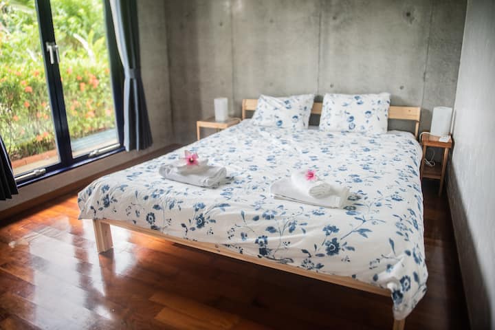 Საწოლი ორადგილიანი (160*200)
(ბაღი)
