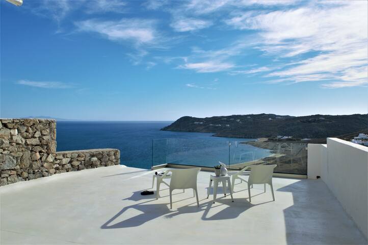 Elia House With Amazing View On The Beach Mykonos gallery image 4