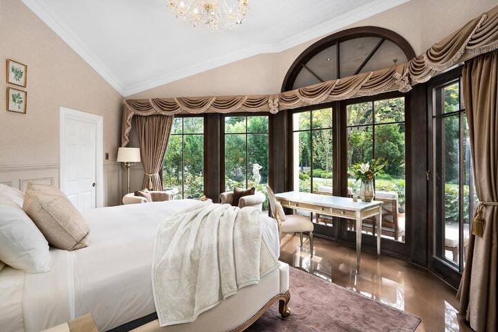 Luxury Private River Estate Bellingen gallery image 4