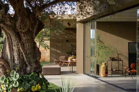 Buahjar suite 120