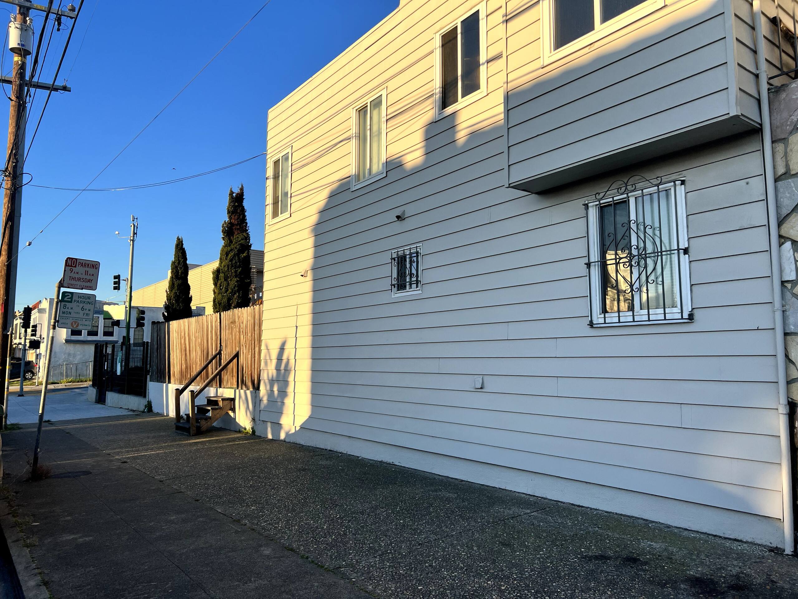 Guesthouse in San Francisco · ★4.66 · 2 bedrooms · 2 beds · 1 bath - Image 4