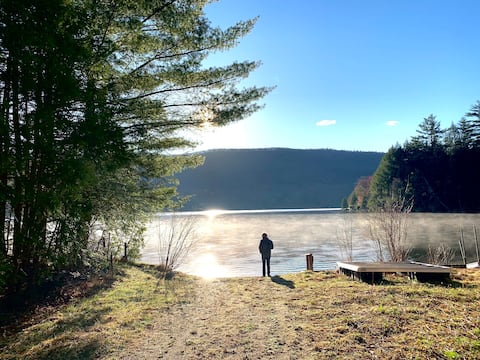 Beautiful Lake Dunmore 4-Season Cottage