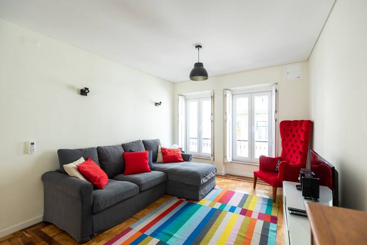 Ambassador Relaxing Pool in Belém gallery image 3