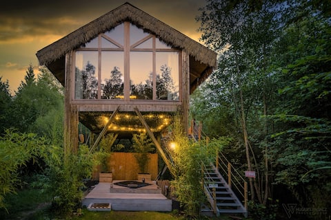 Cabane dans les arbres - jaccuzi