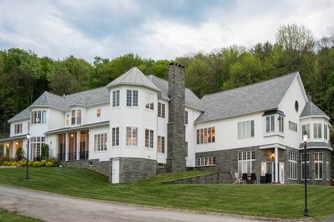 Secluded Luxury Country Estate