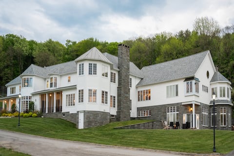 Secluded Luxury Country Estate
