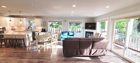 Charming Private Retreat Near Beaches/Fully Fenced