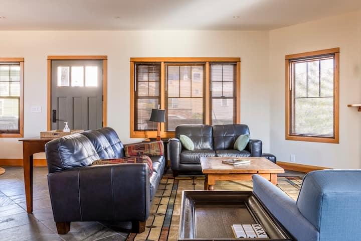 Family Reunions 4 Bedroom/4baths 1 Blk To Beach. - Pismo Beach, CA