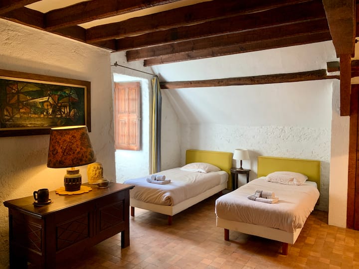 The first bedroom on the second floor has sea view.