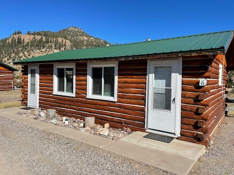 Cozy cabin #6 in mountains near Rio Grande River
