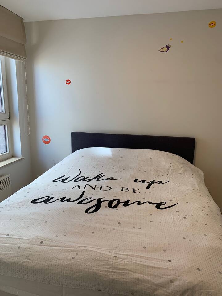 3号房配有双人床（ 1.60 ）