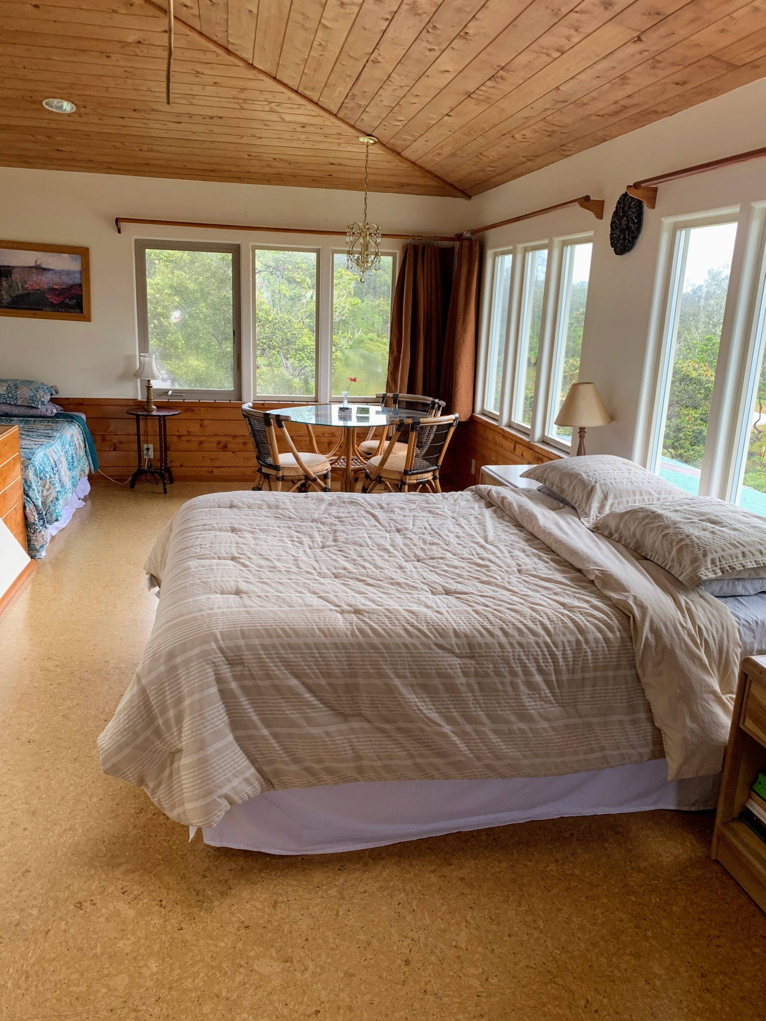 Guesthouse in Volcano · ★4.6 · 1 bedroom · 2 beds · 1 private bath - Image 1
