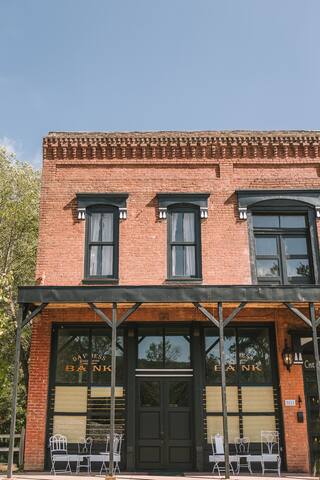 Beard and Lady Inn managed Airbnb listing 1