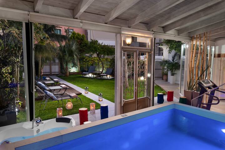 Indoor Pool-Garden – In the Heart of Old Town gallery image 3