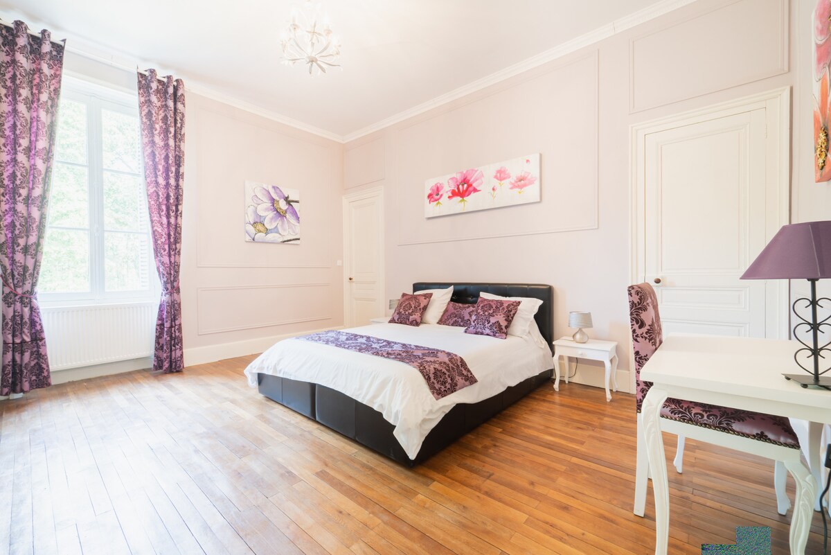 Двокреветна соба во Розали