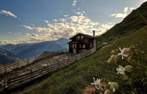 Chalet Fleckner - Almhütte am Jaufenpass