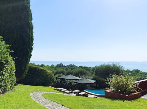 Villa Settanta
Garda Lake
Heated Pool