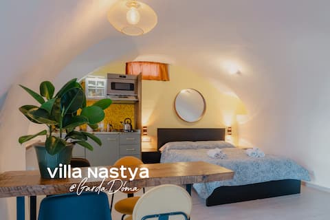 Lakeview studio with patio. VillaNastya @Gardadoma