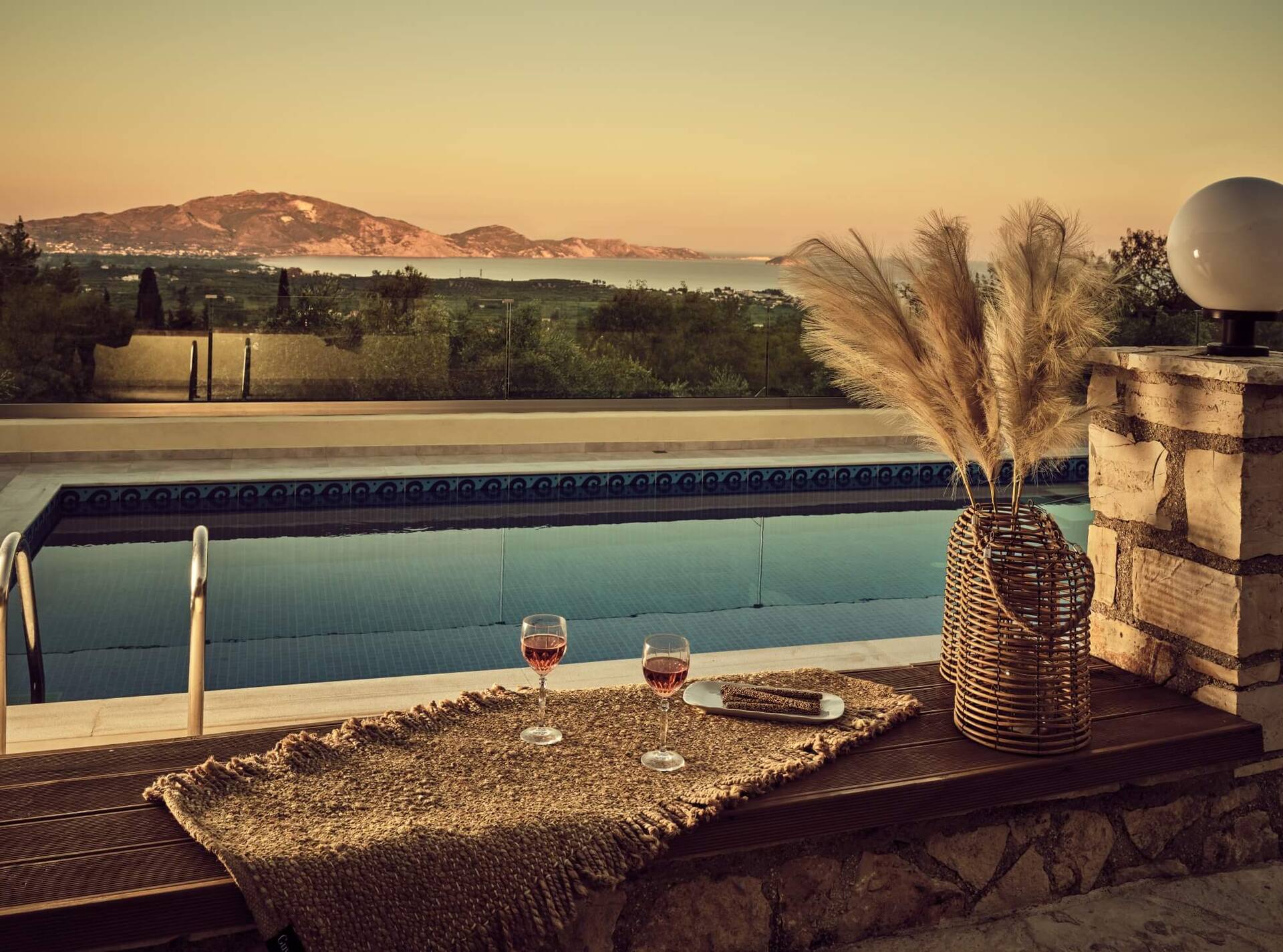 Lithakia Balcony Villa - Private Pool, Large Groups & Sea View, by ZanteWize