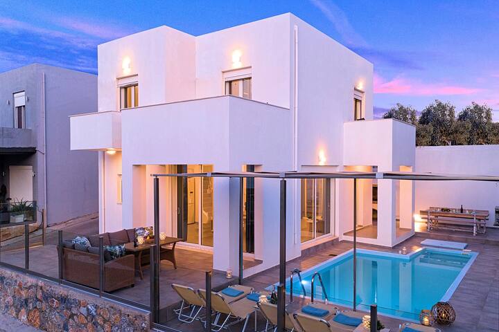 Cretan Sunset Villa Heated Pool