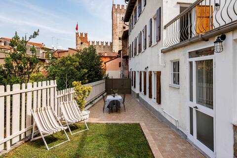 Panoramic Home in the medieval town of Marostica