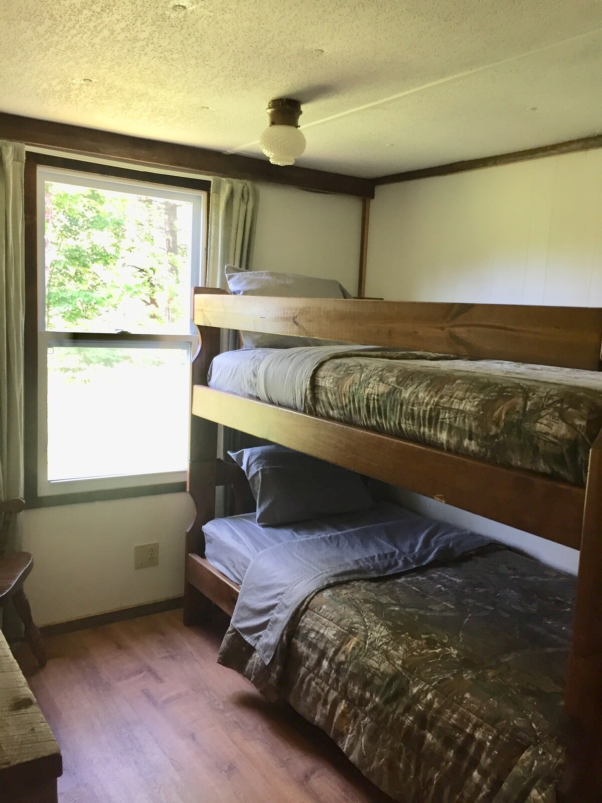 ห้องนอน #2 เตียงสองชั้น