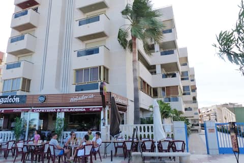 Beachfront in Canet de Berenguer (Valencia)