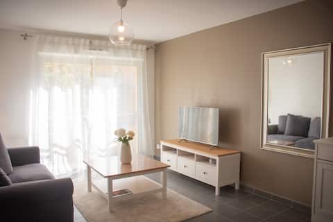 T2 5 mins from Historic Center - Garage Included