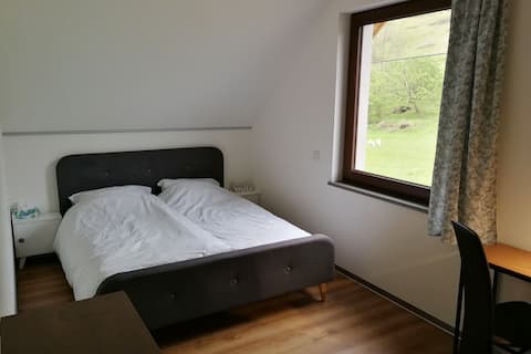 Top performing Airbnb: A comfortable room for the Wanderer in the Bialskie Mountains_2 in Dolnośląskie