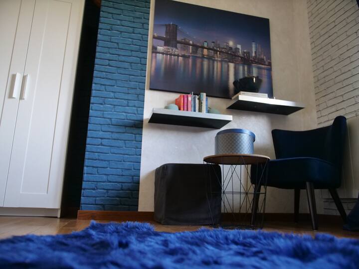 The blue side of bedroom 4