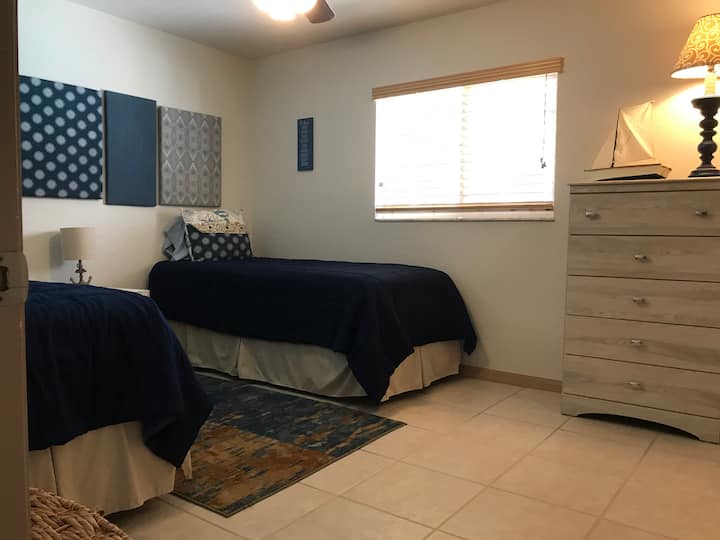 Habitación con camas individuales