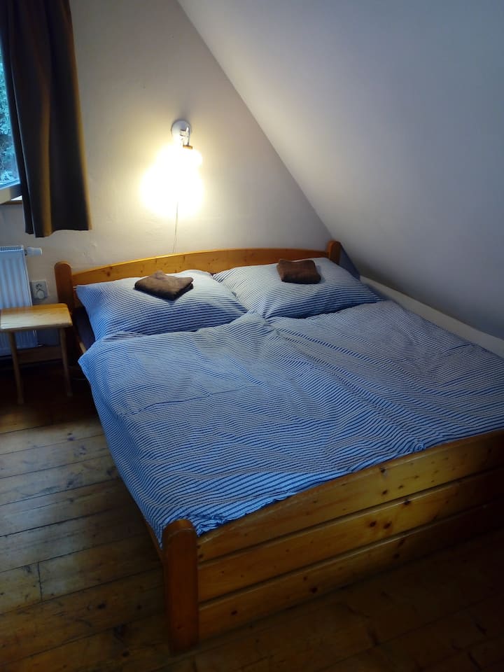 Spálňa č.2 s manželskou posteľou