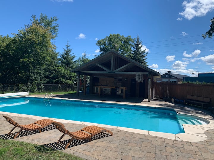10 Best Airbnb Vacation Rentals In Creemore, Canada Updated 2024