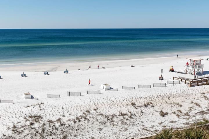 Azure 312 - Premium 4 BR/3BA ocean front condo
